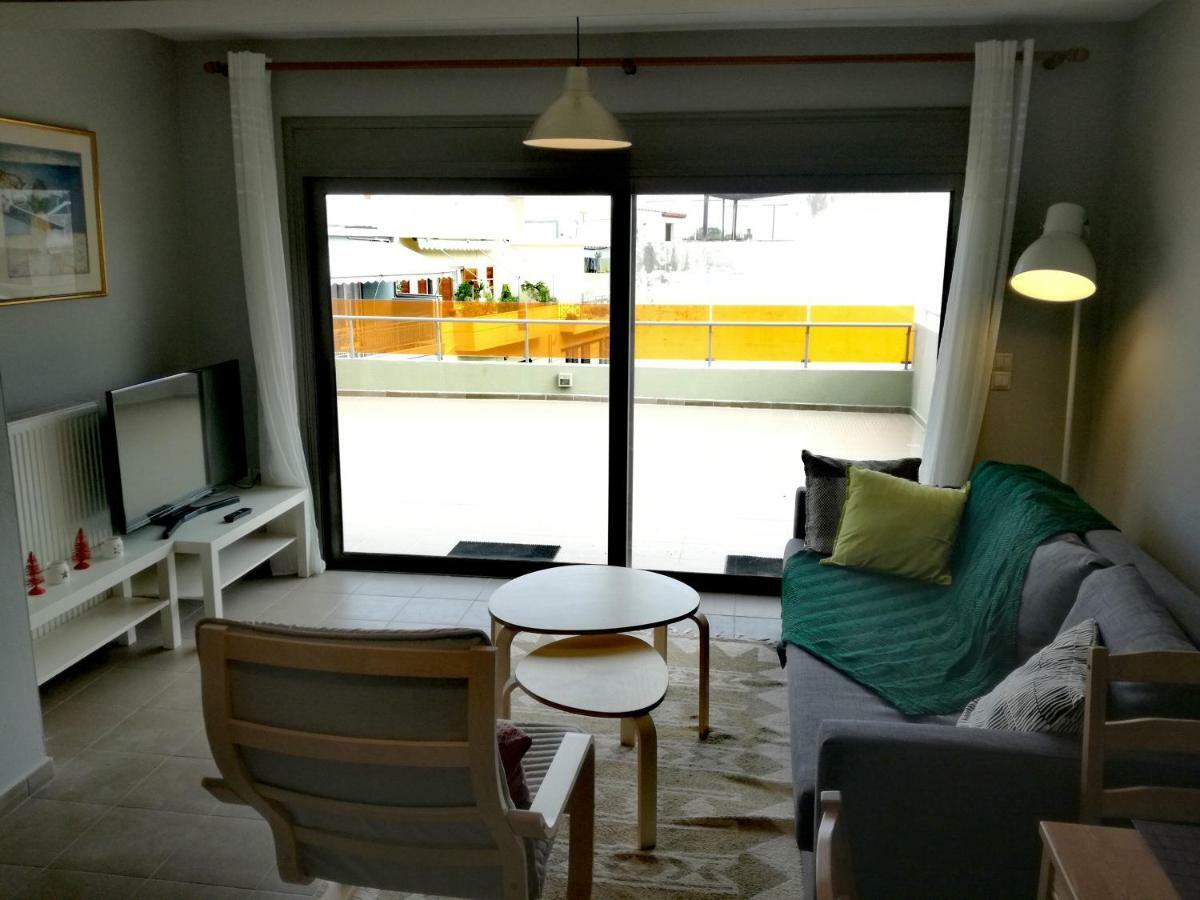 Spacious And Modern Downtown Apartment كاندية المظهر الخارجي الصورة